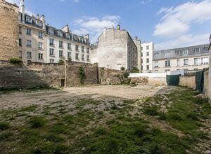 Development Land Plot Near Le Marais